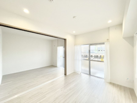 rO ƑꏏɂHy݂ȂLXrO_CjO