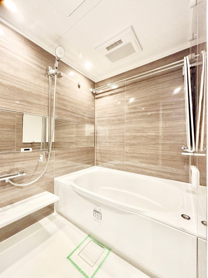  @t̃oX[łłKȃoX^Cy߂܂I