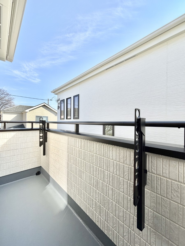 �o���R�j�[ ������̃o���R�j�[�I���Ƒ��̐��󕨂͂������A���z�c�������Ղ花���܂��I