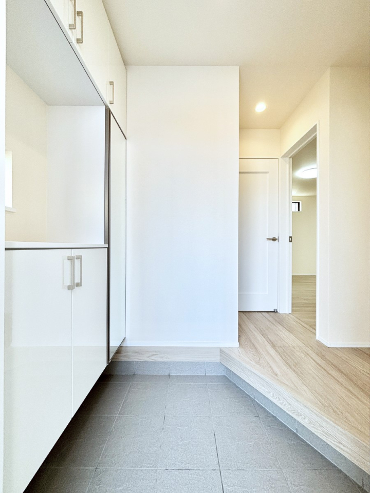 ���� ���邢���ւ͂��q�l�����o�}������̂ɂ҂�����ł��I 