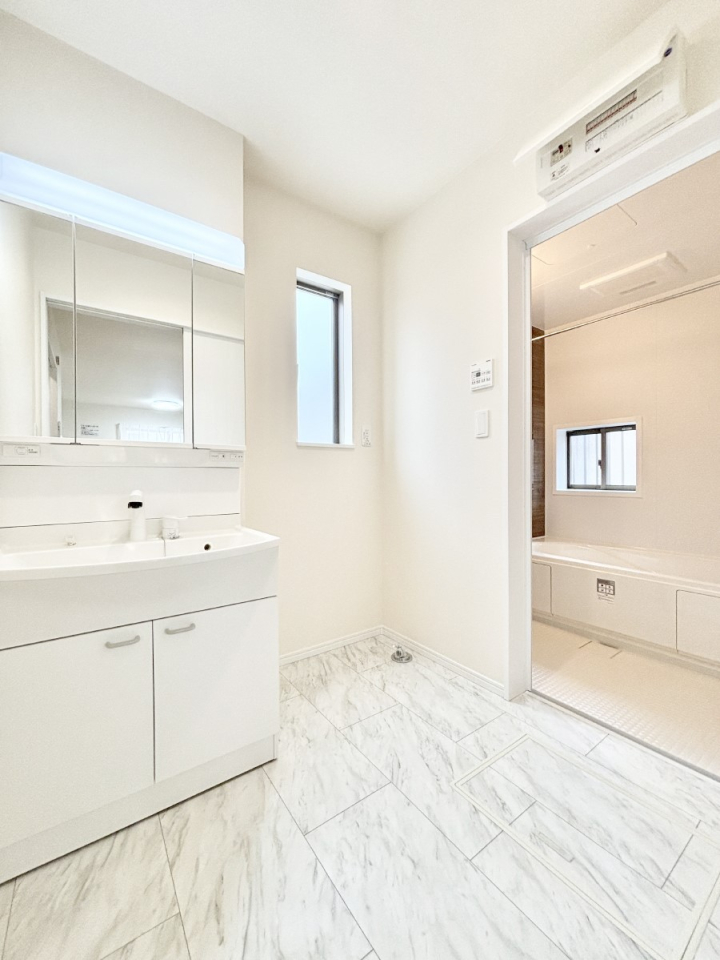 ̑ LXƂƂ̂郉h[Xy[XB  