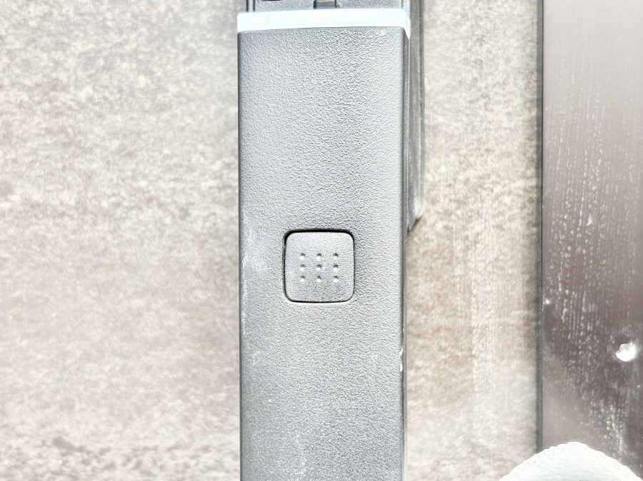 ���� ���N���N�J���I�X�}�[�g�R���g���[���L�[�B