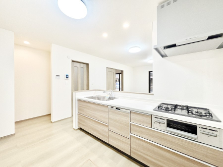 �L�b�`�� �����g���L�b�`��������A�g���₷�����������̂��₷���ɂ������܂����B 