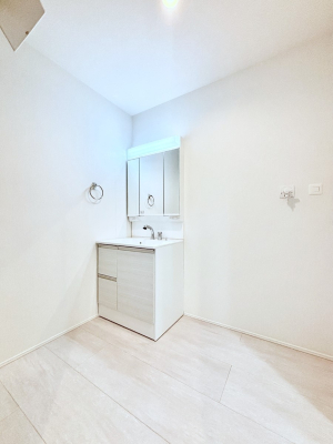 ���ʑ�E���ʏ� �傫�����₷���O�ʋ��Ő�����������ʑ�́A�g�����Ȃ݃`�F�b�N�┧�̂������ɂ������߂ł��B 