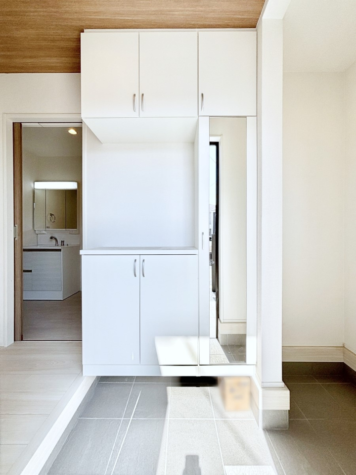 ���� ����I�𗘗p���āA���z�������������q�l�������ĂȂ��ł��܂��B