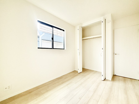 �q������ ���q���܂̂������Ƃ��Ă��I�ߗނ̐������ڂɕ֗��ȃN���[�[�b�g�t���̗m���B