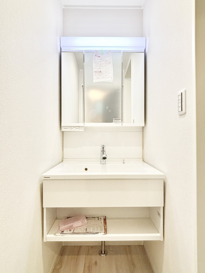 ʑEʏ [͂Ƌ@\ɗDꂽʉϑ