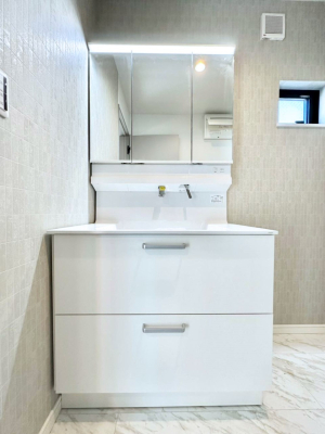 ʑEʏ 傫₷OʋŐʑ́AgȂ݃`FbN┧̂ɂ߂łB 