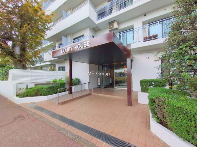 �G���g�����X -