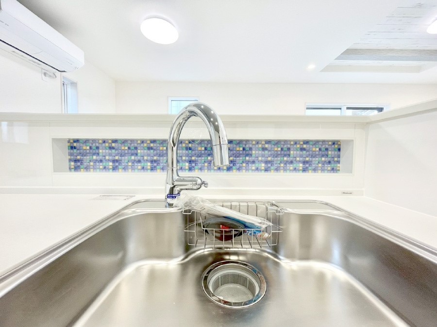 ̑ łȂB̐ŐƏ򐅂gB