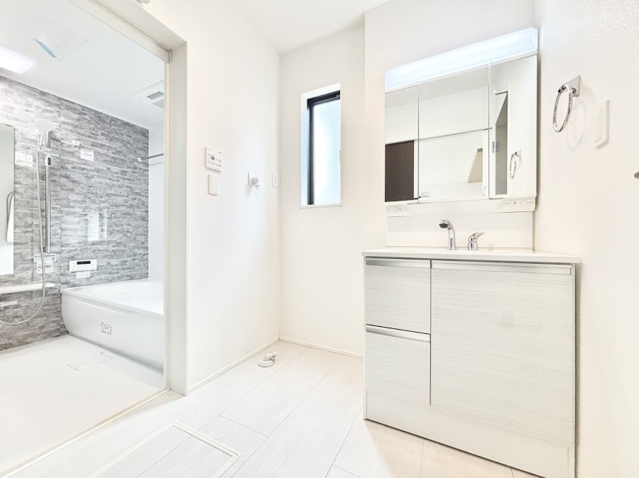 ���̑� ������������ʉ��ώ��Œ��̐g�x�x�����K