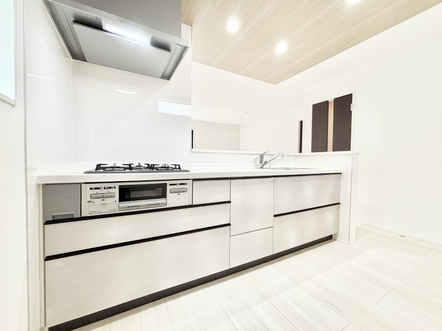 �L�b�`�� �L�X�Ƃ����g������̗ǂ��L�b�`���œ��X�̂��������y�����Ȃ肻��