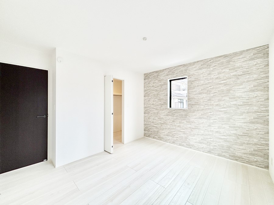 ���̑����� �S����2�ʍ̌����N���[�[�b�g�t���ł�