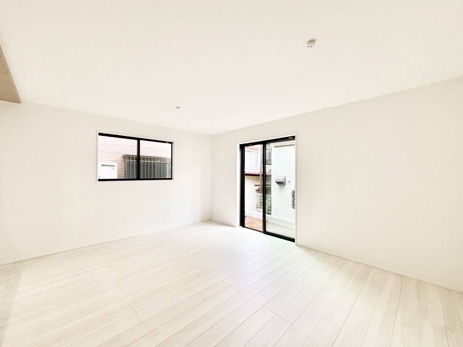 ���r���O �傫�ȑ����炽���Ղ�̗z���ƕ����������郊�r���O