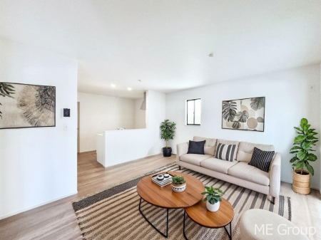 ���r���O �Ƒ��̘a�₩�ȉ�b���������Ă������B�J�����̂��郊�r���O�ł��B���Ƌ��CG�ł�  