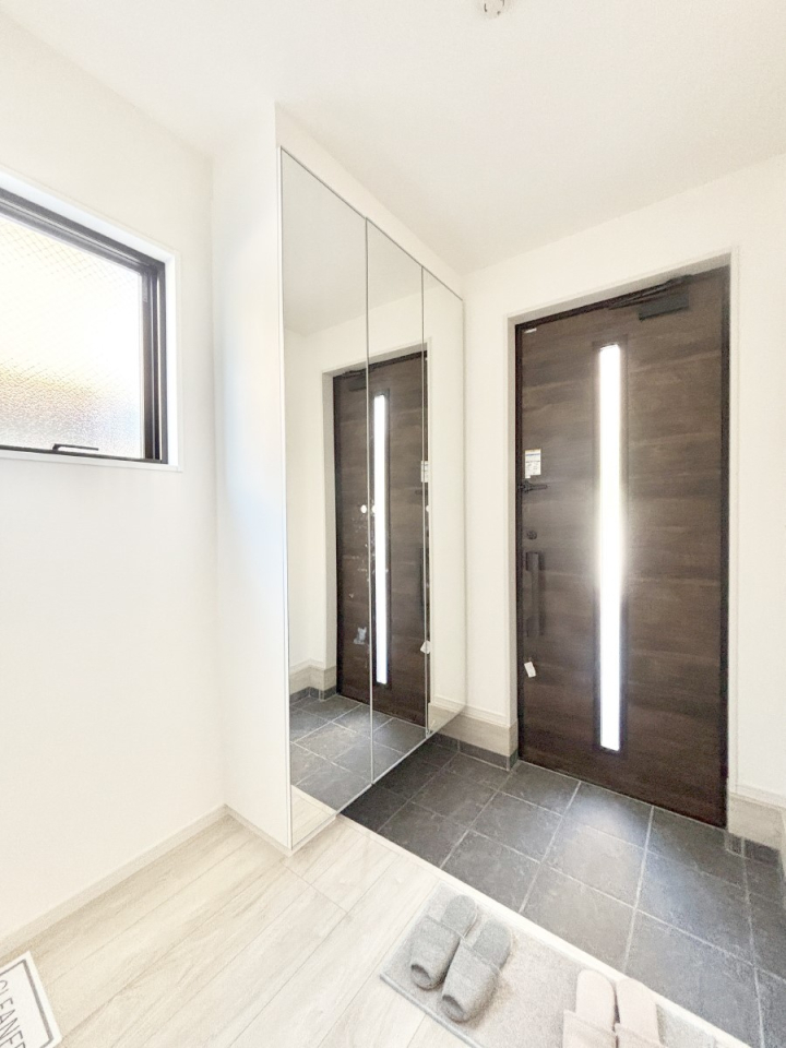 ���� ���邢���ւ͂��q�l�����o�}������̂ɂ҂�����ł��I 