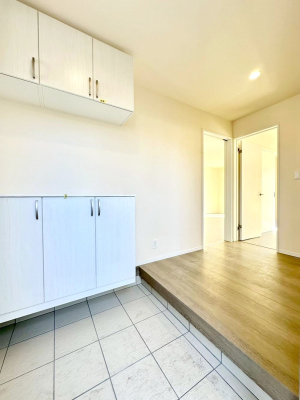 ���� �Ƒ��̋A��₨�q�l�������������}���錺��  