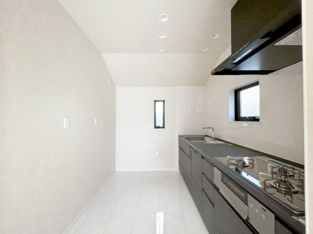 Lb` Ƃ肠Lb`ł͂ƑƊył܂B