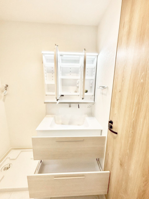 ̑ Oʋ̗ɁAϕiqpiȂǂ[\Bʑƕۂ܂I