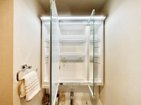 ̑ Oʋ̗ɁAϕiqpiȂǂ[\Bʑƕۂ܂I