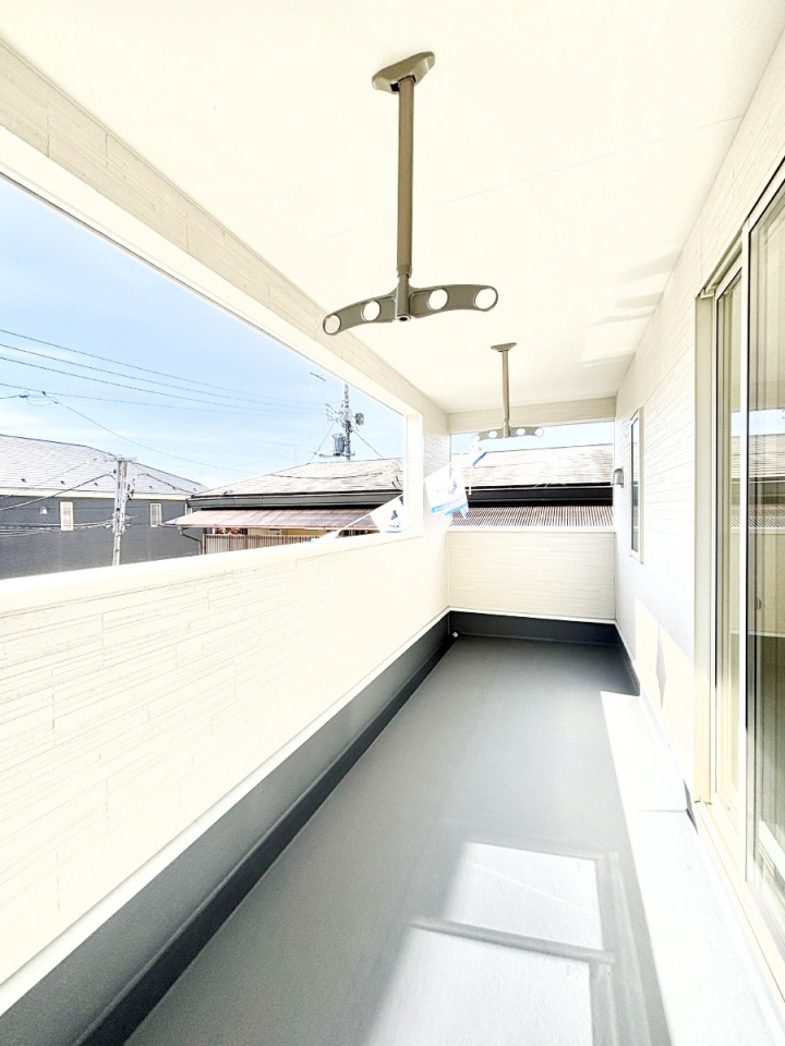 �o���R�j�[ �}�ȉJ�����S�I���s�����Ղ�ȃC���i�[�o���R�j�[�Ŗ����̂���������N���N���K�B