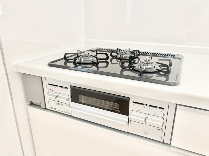 ���̑����� �����̂������ɑ劈��I3���R�����E�O�����t���̃r���g�C���R�����B