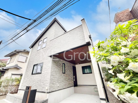 ���n�O�ώʐ^ �������ꂽ�O�ρA�㎿�ȏZ��Ԃ��L���鎺���͉i�����S���ĉ߂�����Z���ł��B