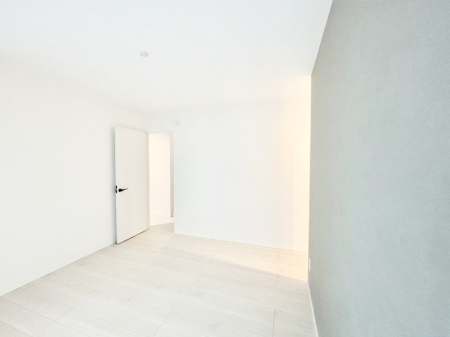 ���̑����� �؂̉����肪�₳�����t���[�����O�͈��炬�������炷�Z���