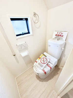 �g�C�� �E�H�V�����b�g�t���g�C����1�K��2�K���ꂼ��ɔz�u����Ă��ĂƂĂ��֗��ł��B 