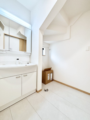 ���̑� �������̂��郉���h���[�X�y�[�X