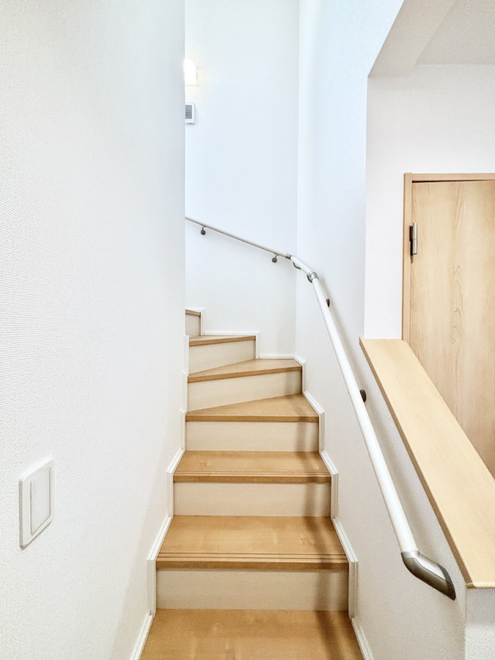 ���̑� �K�i�͎肷��t���Ȃ̂ŏ����Ȃ��q���܂₲����̕������S�ł�