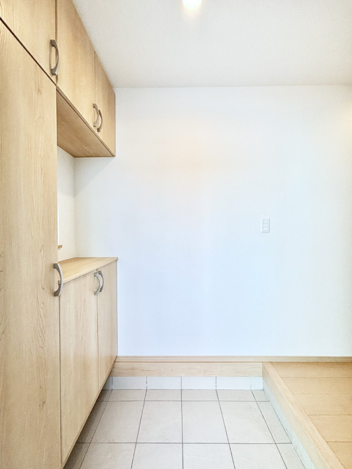 ���� ���邢���ւ͂��q�l�����o�}������̂ɂ҂�����ł��I 