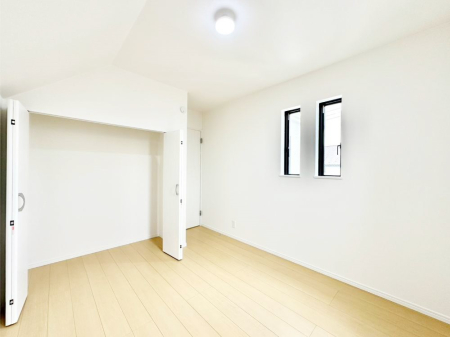 �q������ ������̂₳���������S�n�悢�v���C�x�[�g���[��