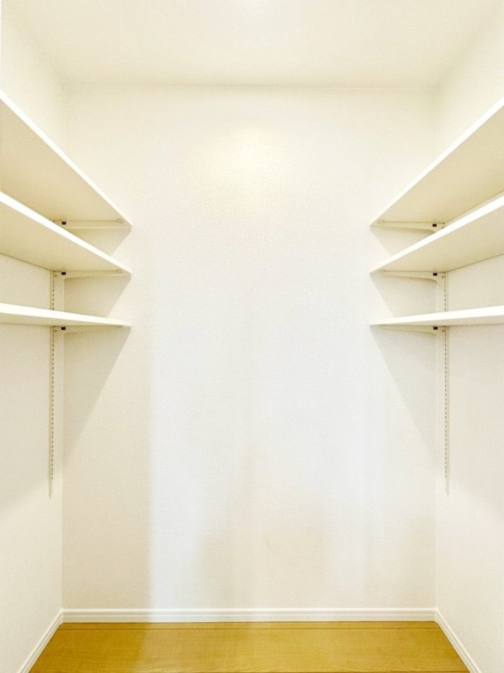 ���[ �H�i�̃X�g�b�N�⒲�����̕ۊǂɕ֗��ȉ��I�t���p���g���[