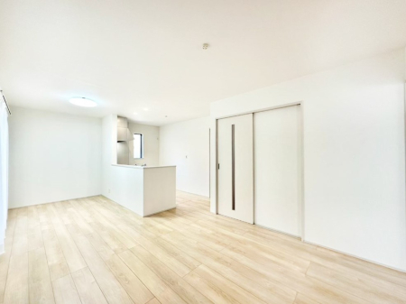 ���r���O �i�`�������e�C�X�g�̗D�����_�炩���F�g���̃t���[�����O���f�G�ȃ��r���O�ł��ˁB