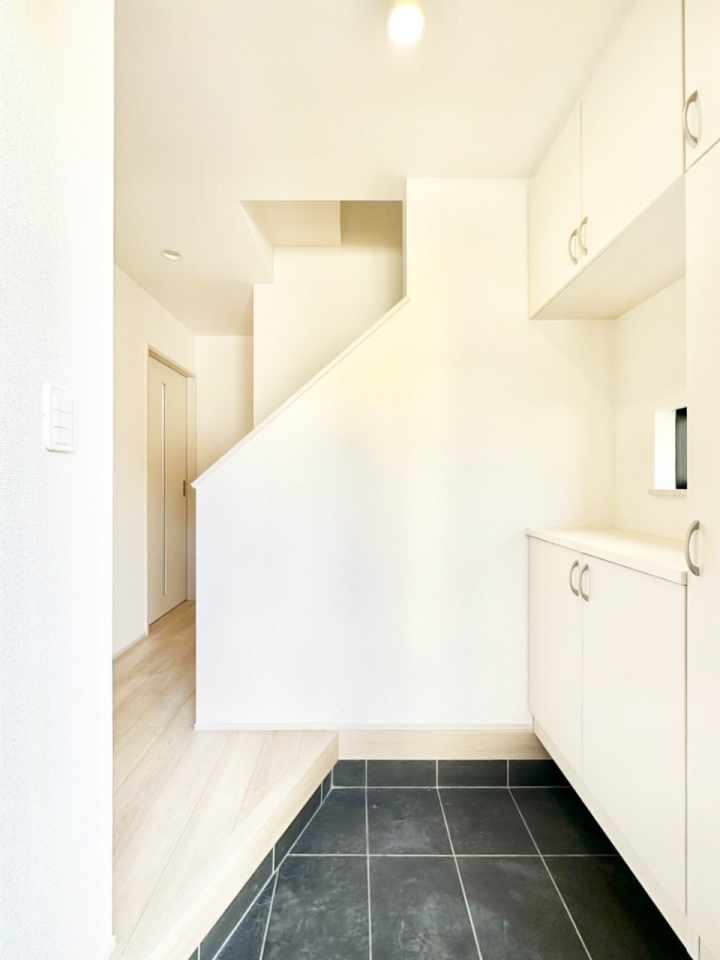 ���� �Ƒ��̋A��₨�q�l�������������}���錺��  