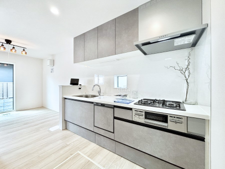 �L�b�`�� �����g���L�b�`��������A�g���₷�����������̂��₷���ɂ������܂����B 