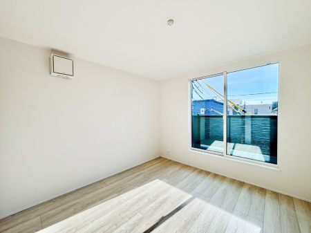 �Q�� ���邢�o���R�j�[�T�C�h�ɗm����ݒu�B�ڊo�߂̗ǂ��Q���ɁB �@