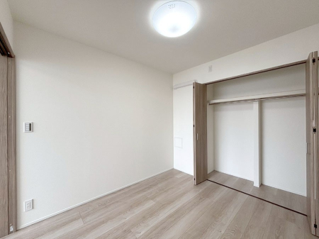 �Q�� ���[���[�����Ă���̂ŋ��Z�X�y�[�X���L�X�g���܂�  