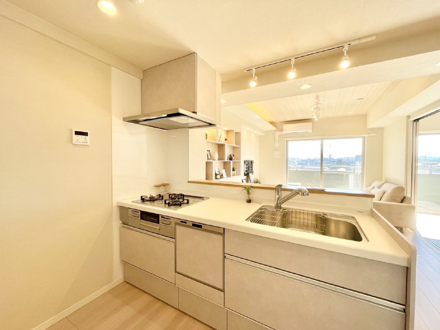 Lb` ȂłƑƂ̉by߂ΖʃLb`