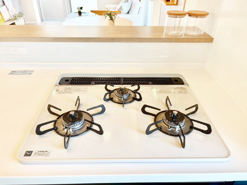 ̑ KXR͂rZT[ځBΗ͒߂łtEYhł܂B