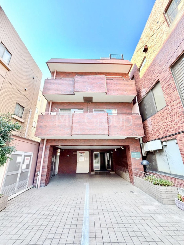 nOώʐ^ ɕ֗ȒnɐLт₩ȉƑ̐i`Z܂