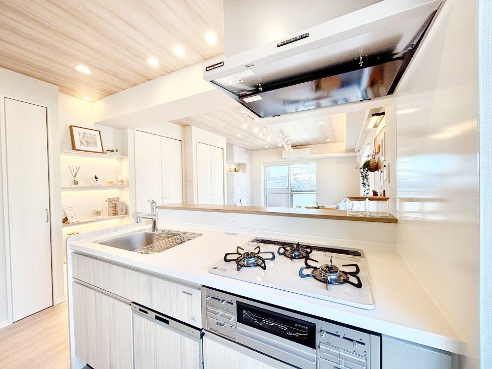 Lb` ȂłƑƂ̉by߂ΖʃLb`