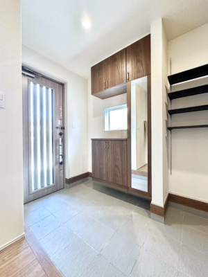 ���� ���邢���ւ͂��q�l�����o�}������̂ɂ҂�����ł��I 