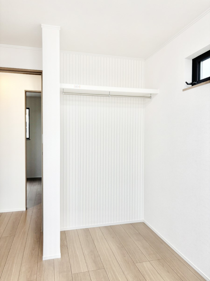 ���[ �����Ղ�̎��[�X�y�[�X�ł��ł��Z��Ԃ��X�b�L���ۂĂ���