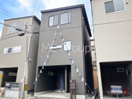 ���n�O�ώʐ^ �����Ղ�̗z���ƊJ�����ɕ�܂�閾�邢�Z�܂�