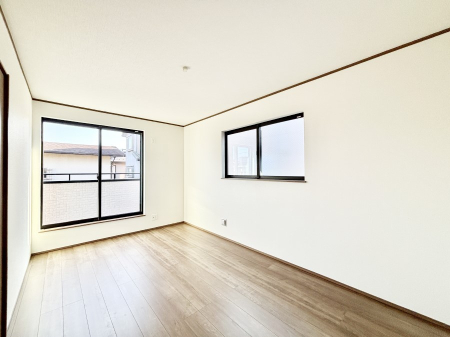 ���̑����� �o���R�j�[���J�������v���X���Ă����m��