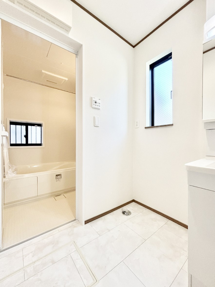 ���̑� �L�X�Ƃ�Ƃ�̂��郉���h���[�X�y�[�X