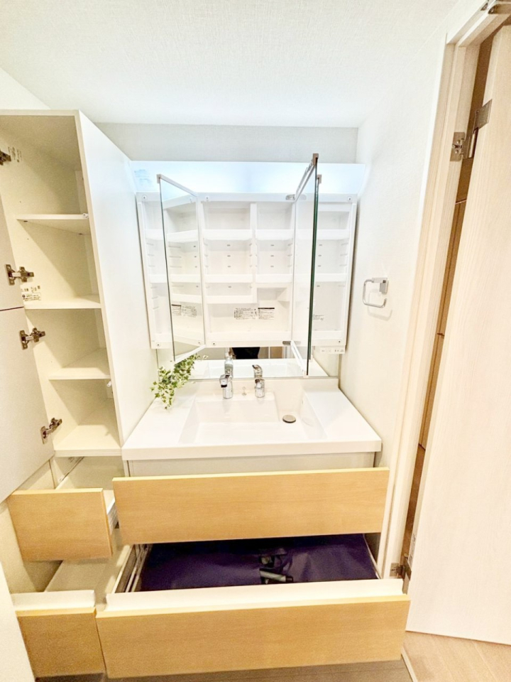 ̑ Oʋ̗ɁAϕiqpiȂǂ[\Bʑƕۂ܂I