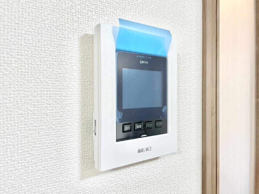 ���̑����� TV���j�^�[�t�C���^�[�t�H�����t���Ă��ăZ�L�����e�B�[��